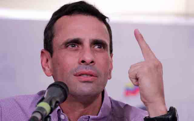 Capriles consideró que nueva designación de Padrino López es un mal chiste