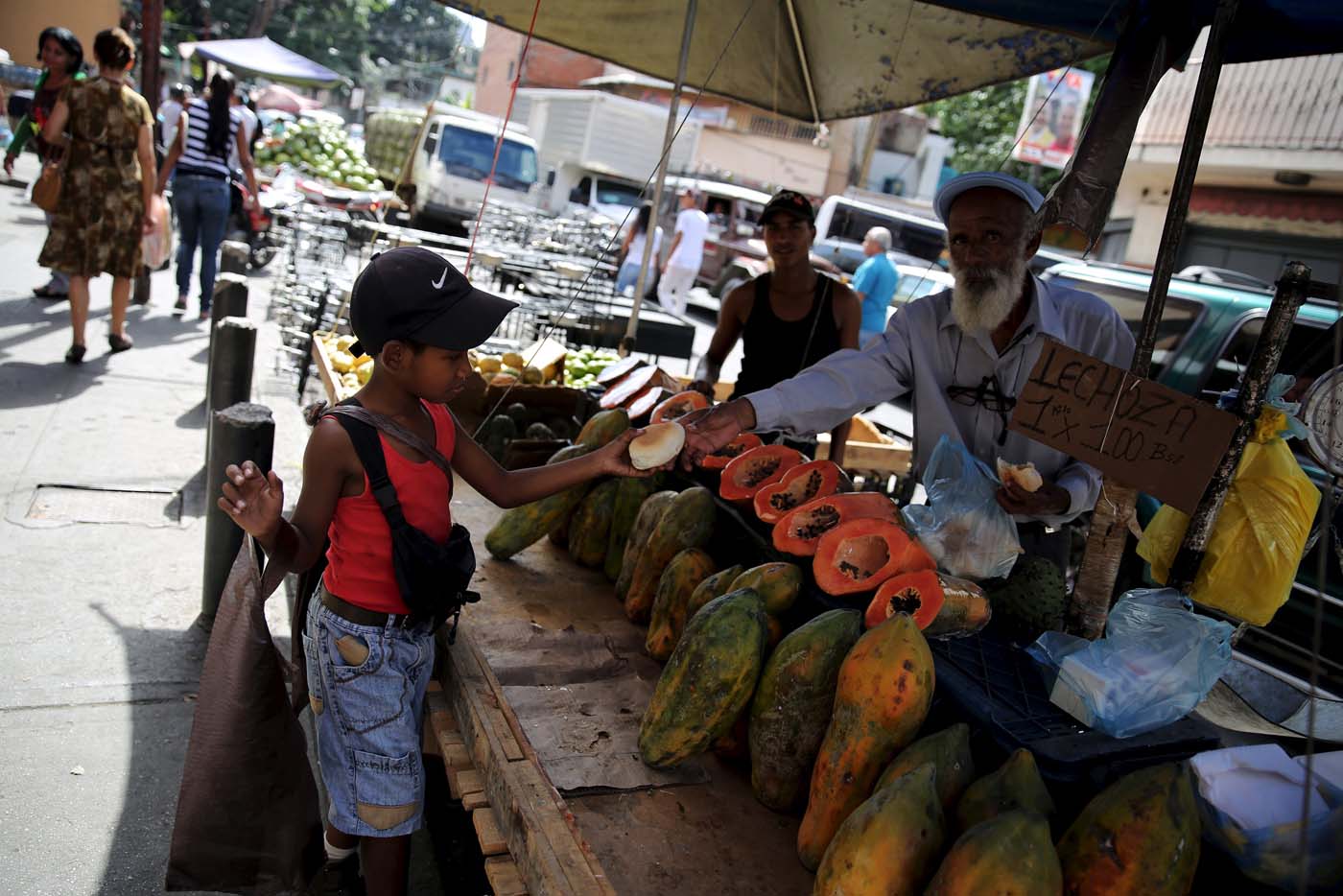 Carestía y escasez de alimentos afecta la salud y apariencia de nuevas generaciones