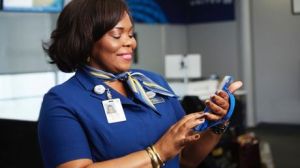 United Airlines incorpora iPhone 6 Plus para mejorar servicios al cliente