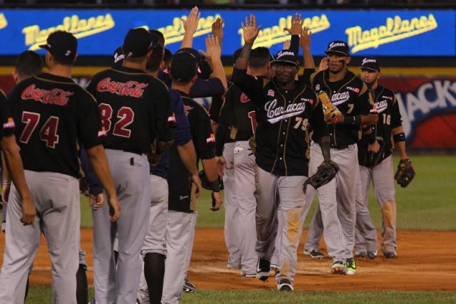 Leones derrotaron al Magallanes en el último duelo de la temporada