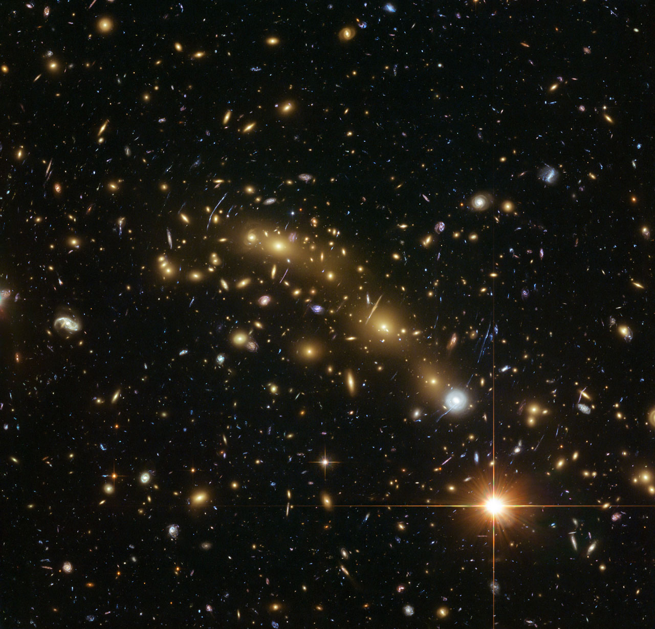 Astrónomos logran observar las turbulencias de la galaxia más brillante