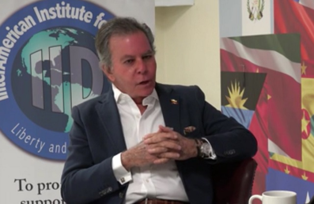 Diego Arria en entrevista con Carlos Alberto Montaner: Venezuela es un estado fallido