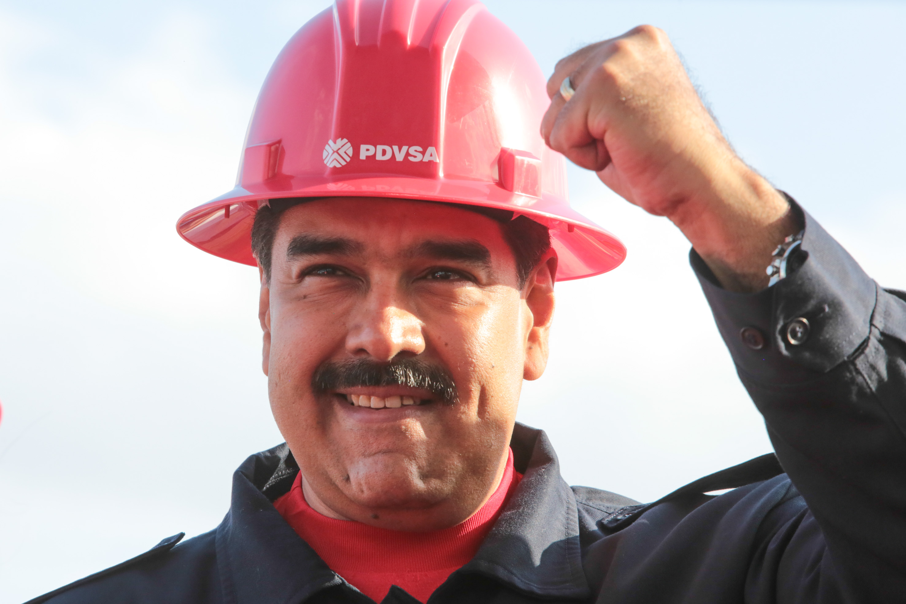 Crujen las finanzas de Pdvsa: Venezuela dice que está analizando opciones para pagar sus deudas
