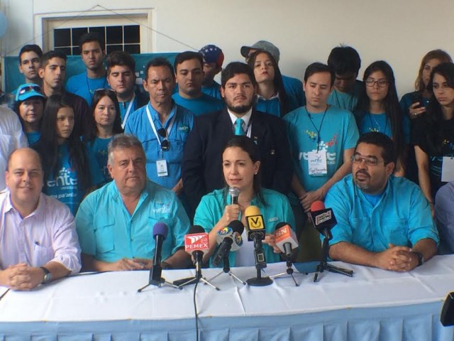 María Corina Machado: Para la salida de Maduro hace falta una sola firma, la suya