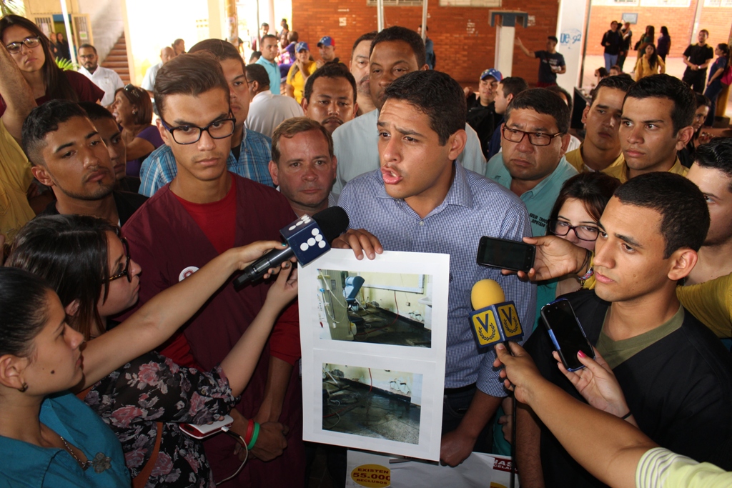 Olivares: El gobernador de Zulia está raspado en materia de salud