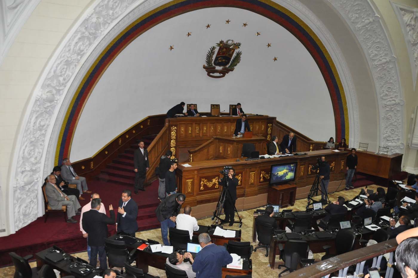 Asamblea Nacional Constituyente, vía para enfrentar la crisis