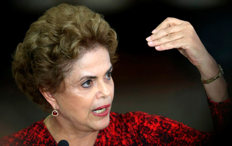 Rousseff demandará al senador brasileño que la implicó en caso Petrobras