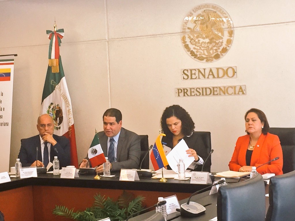 Senado de México se solidariza con Venezuela y apoya Ley de Amnistía
