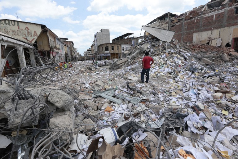 Más de 1.600 réplicas del terremoto de 7,8 grados del 16 de abril en Ecuador