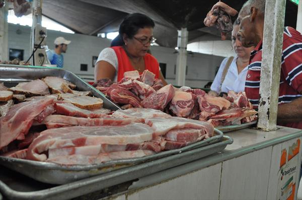 La carne de cerdo cuesta alrededor de 150 mil bolívares el kilo