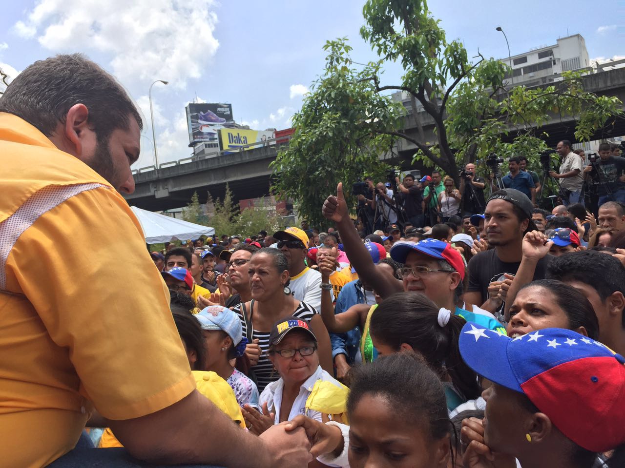 Requesens: Los jóvenes tenemos una gran responsabilidad con Venezuela
