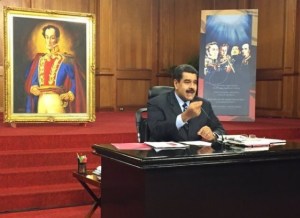 Lo que todos necesitamos saber y Maduro se niega a responder en plena rueda (+video)