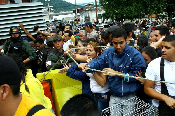 Venezuela le dice #NoALosClap: Es un bozal de arepa para los arrodillados