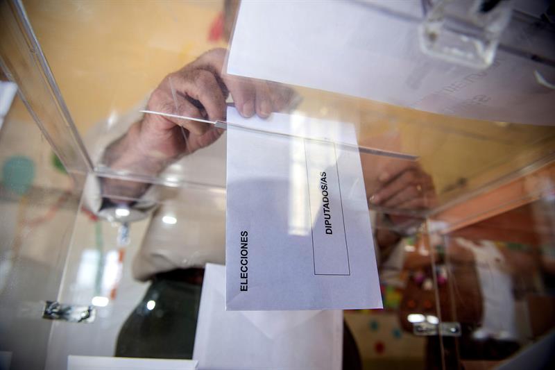 Participación de españoles en votaciones es de 36,87 %, muy similar a las de diciembre 2015