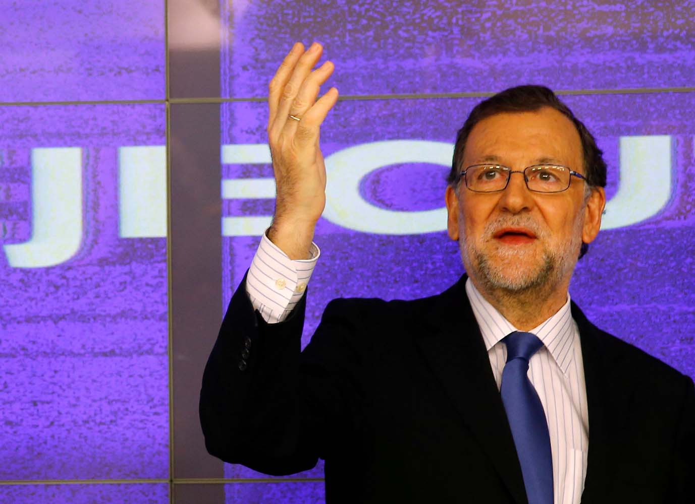 Rajoy empezará mañana contactos con otros líderes para buscar un acuerdo en España