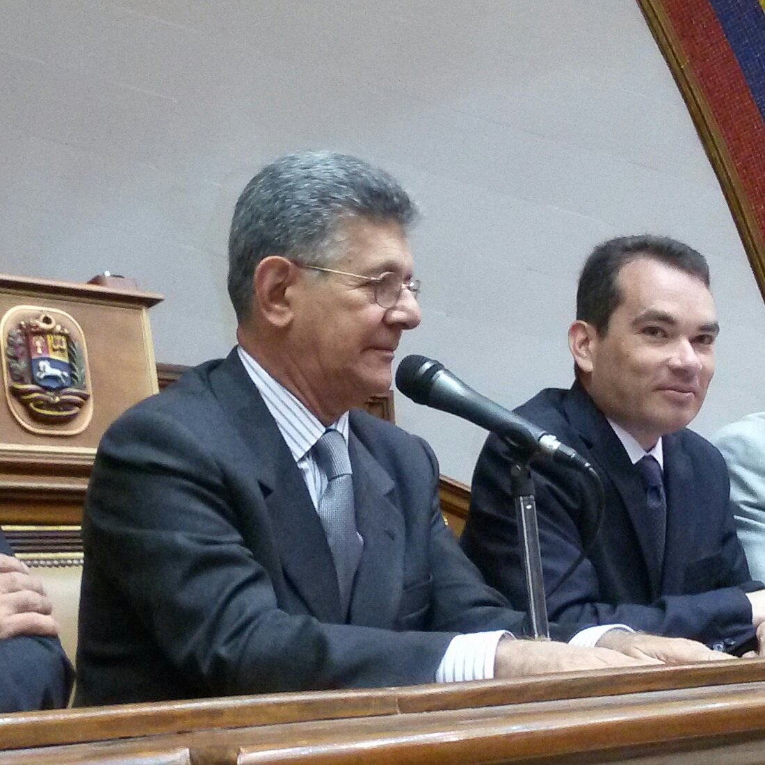 Ramos Allup condenó “ataques impunes” de medios del Estado sin dar derecho a réplica