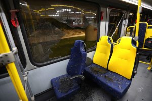 Rompen ventanas de autobús que traslada a periodistas que cubren #Rio2016 (fotos)