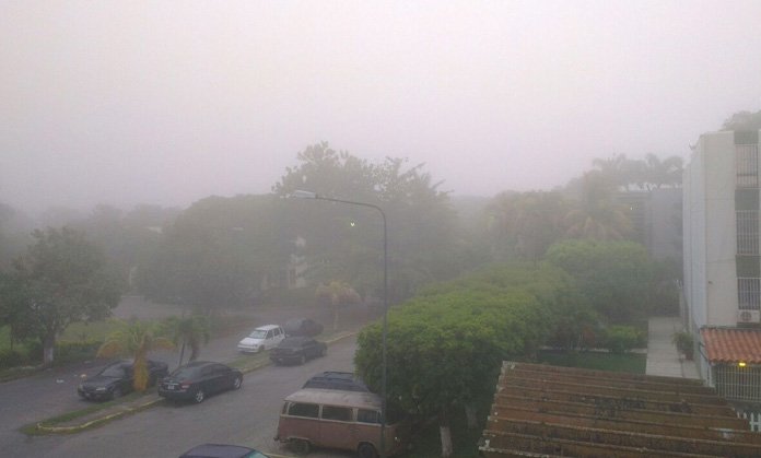 Espesa neblina sorprendió a los barquisimetanos este viernes #12Ago