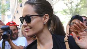 Angelina Jolie presenta en Camboya su película sobre los Jemeres Rojos