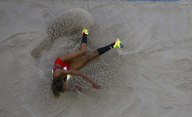 2016 Rio Olympics - Athletics - Preliminary - Women's Triple Jump Qualifying Round - Groups - Olympic Stadium - Rio de Janeiro, Brazil - 13/08/2016. Yulimar Rojas (VEN) of Venezuela competes.   REUTERS/Pawel Kopczynski  FOR EDITORIAL USE ONLY. NOT FOR SALE FOR MARKETING OR ADVERTISING CAMPAIGNS.
