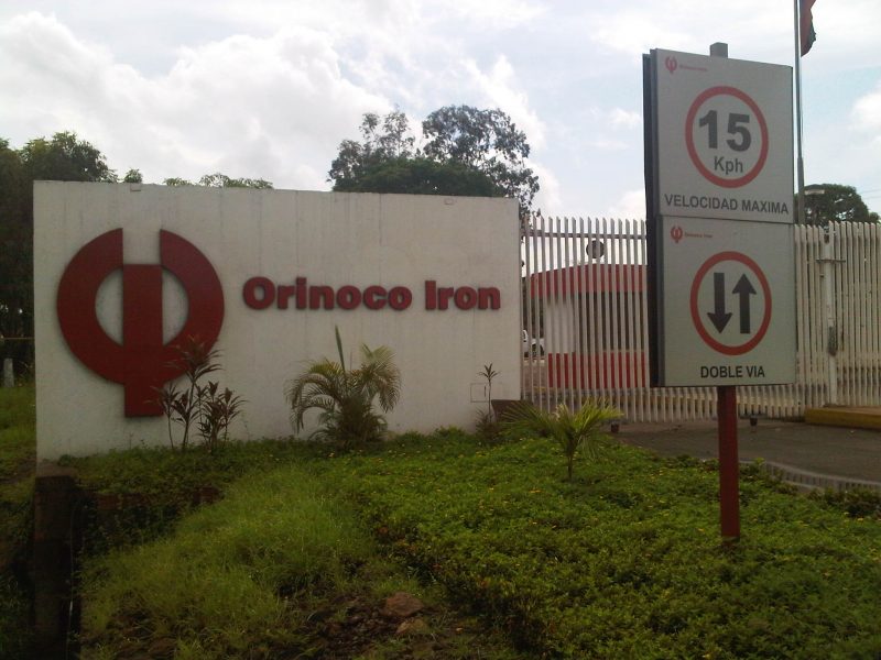 Denuncian acoso laboral a 300 trabajadores de Orinoco Iron en Guayana