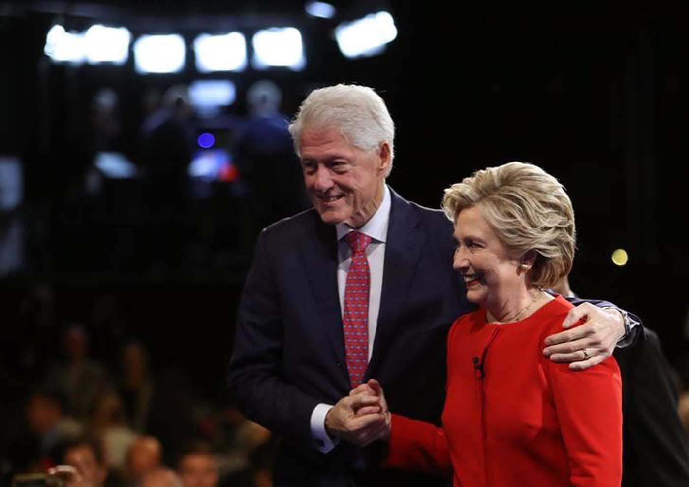 Bill Clinton, ¿primer caballero o simplemente “señor expresidente”?