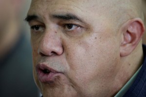 Chúo Torrealba a Maduro: Usted no decide cuando la MUD se sienta o se para del diálogo