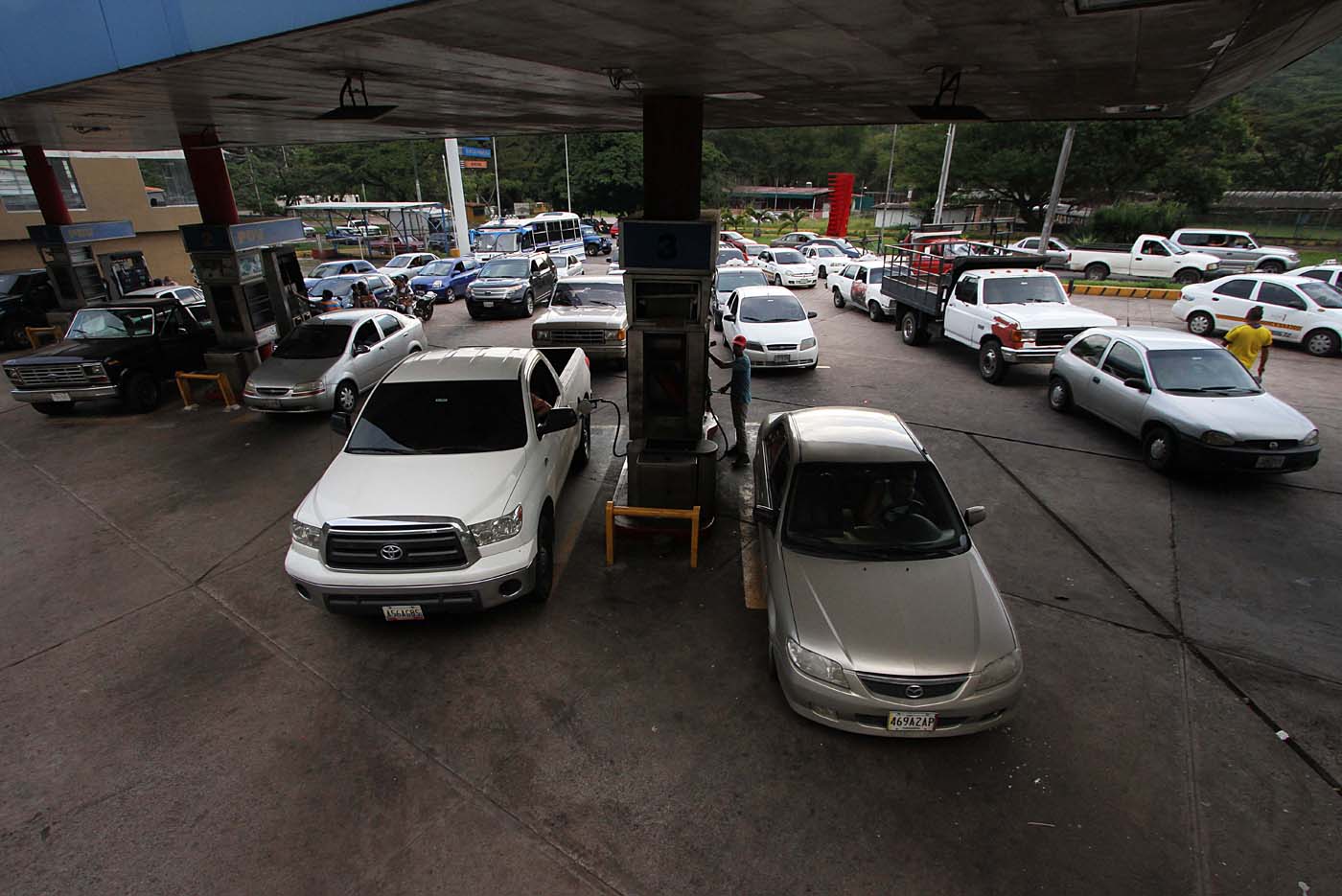 Sigue plan de venta de gasolina venezolana en la frontera