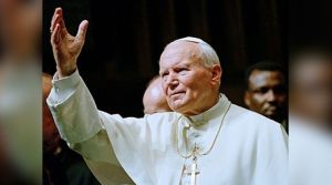 “Fue engañado”: Biógrafo de Juan Pablo II defendió su figura en el caso MCcarrick
