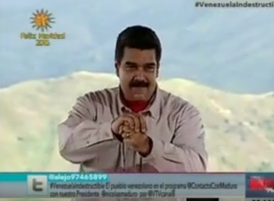 “Punto, palito y me lo gozo”, Maduro sigue bailando y no afronta la crisis (VIDEO)