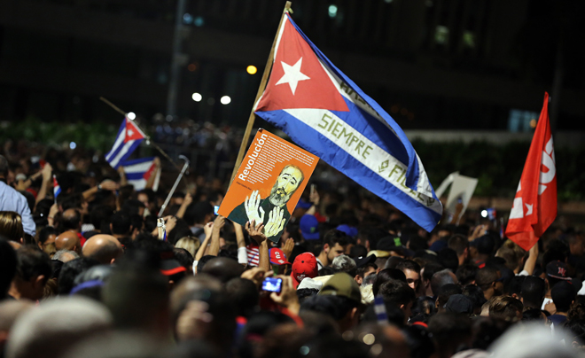 Así fueron los tributos póstumos a Fidel Castro en Cuba este martes (FOTOS)