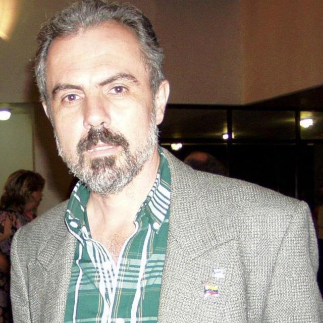 ROBERTO LÓPEZ S