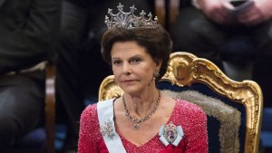 La reina Silvia de Suecia asegura que hay fantasmas en la residencia real