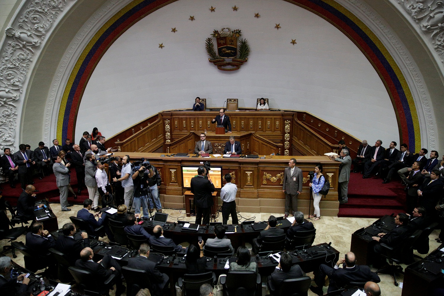 Asamblea Nacional aprobó acuerdo sobre la necesaria vigencia del derecho al voto (Documento)