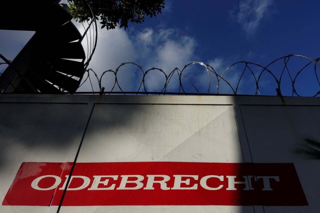 The corporate logo of Odebrecht is seen in a construction site in Caracas, Venezuela January 26, 2017. REUTERS/Carlos Garcia Rawlins