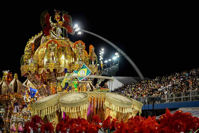 Un desfile dedicado a la raíz africana de Brasil gana el carnaval paulista