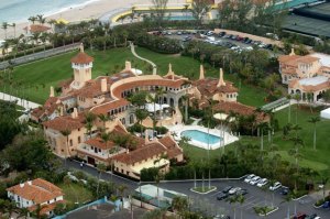 Trump construye helipuerto en la Casa Blanca de invierno de Florida