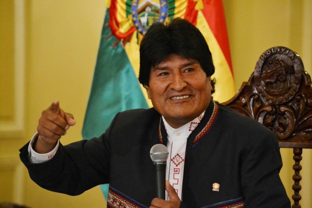 FILE PHOTO: Bolivia's President Evo Morales speaks during a news conference at the presidential palace in La Paz, Bolivia, February 24, 2016.  Bolivian Presidency/Handout via Reuters/File Photo ATTENTION EDITORS - THIS IMAGE WAS PROVIDED BY A THIRD PARTY. FOR EDITORIAL USE ONLY. NOT FOR SALE FOR MARKETING OR ADVERTISING CAMPAIGNS. THIS PICTURE IS DISTRIBUTED EXACTLY AS RECEIVED BY REUTERS, AS A SERVICE TO CLIENTS