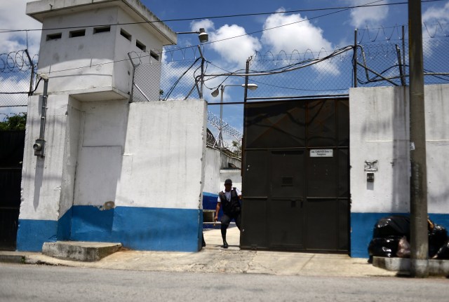 Picture taken on June 20, 2013 showing the entrance to the youth correctional center 'Las Gaviotas' in Guatemala City. About 50 killings per year in Guatemala are committed by minors, according to Unicef. Since last January and up to now, authorities have detained 889 minors 'recruited' by organized crime, according to the minister of the Interior, Mauricio Lopez. AFP PHOTO / Johan ORDONEZ