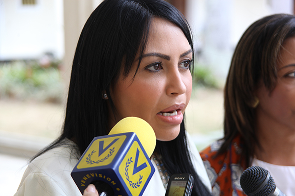 Delsa Solórzano: Maduro tiene la obligación de promulgar la ley de Seguridad Social del Policía