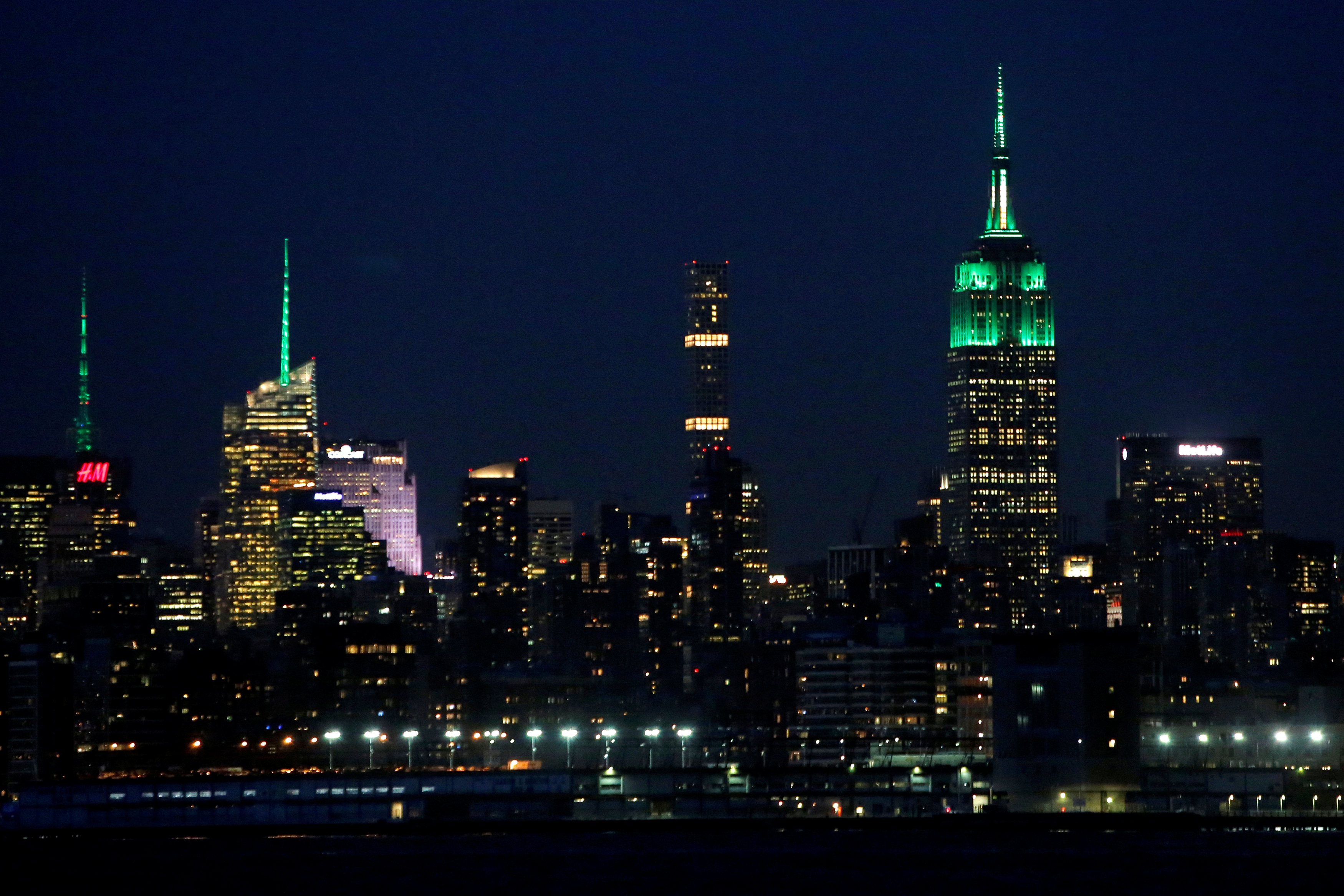 El Empire State y la sede de la ONU se unen a La Hora del Planeta