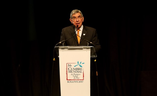 El ex presidente de Costa Rica y ganador del Premio Nobel de Paz en 1987, Óscar Arias (Foto: EFE)