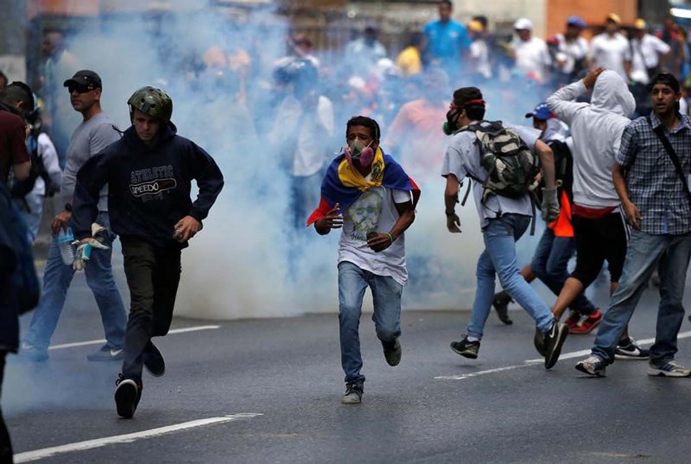 Aumenta a 21 los fallecidos durante las protestas en Venezuela