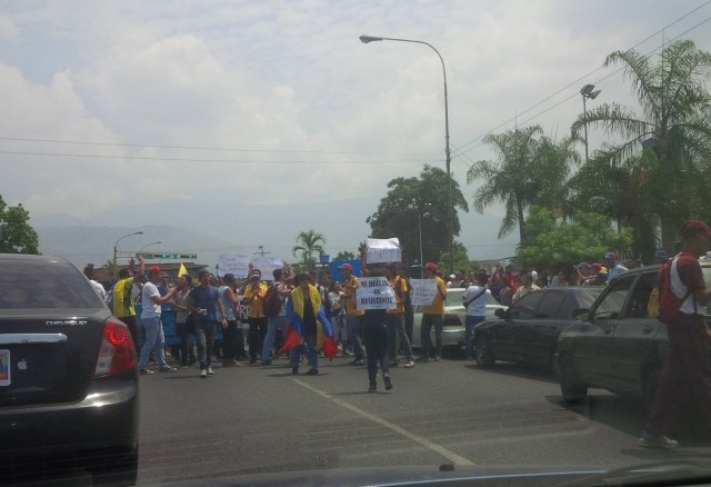 protesta en Maracay / Foto @kennybel 