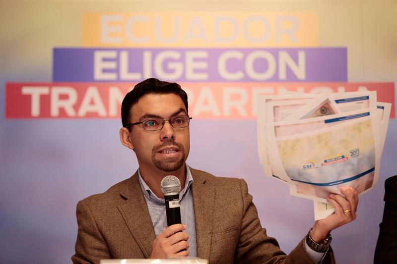 Inician el recuento parcial de votos de presidenciales en Ecuador