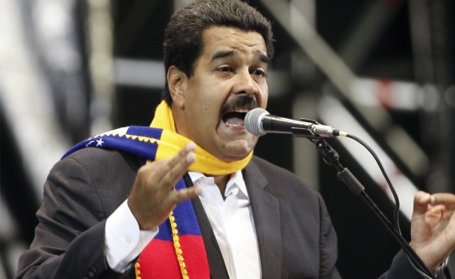 Maduro bufanda