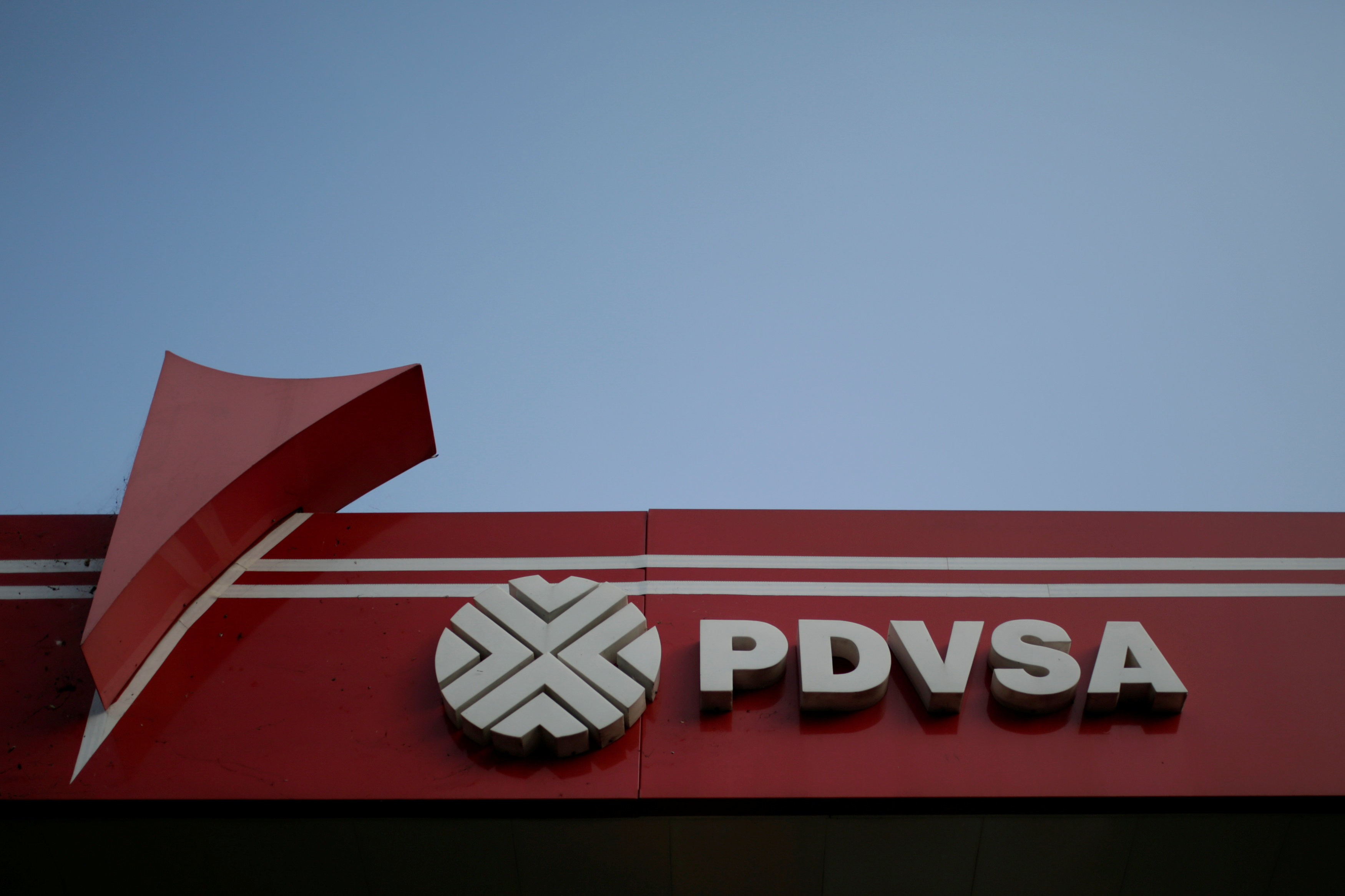 Gerente Pdvsa Occidente amenaza a trabajadores para votar en la “Prostituyente” de Maduro (Audio)