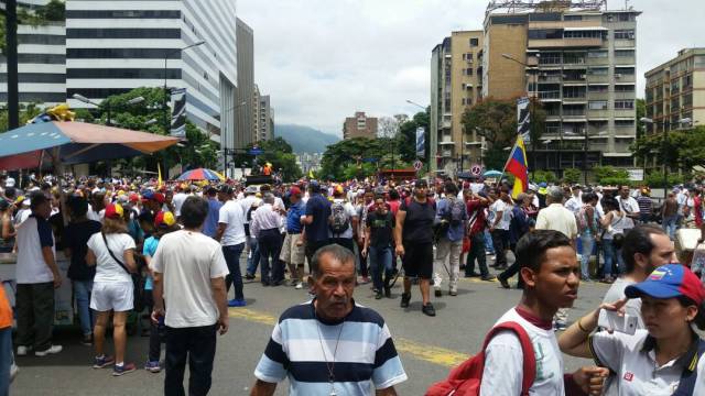 Concentración de la oposición en Altamira #1May / Foto La Patilla