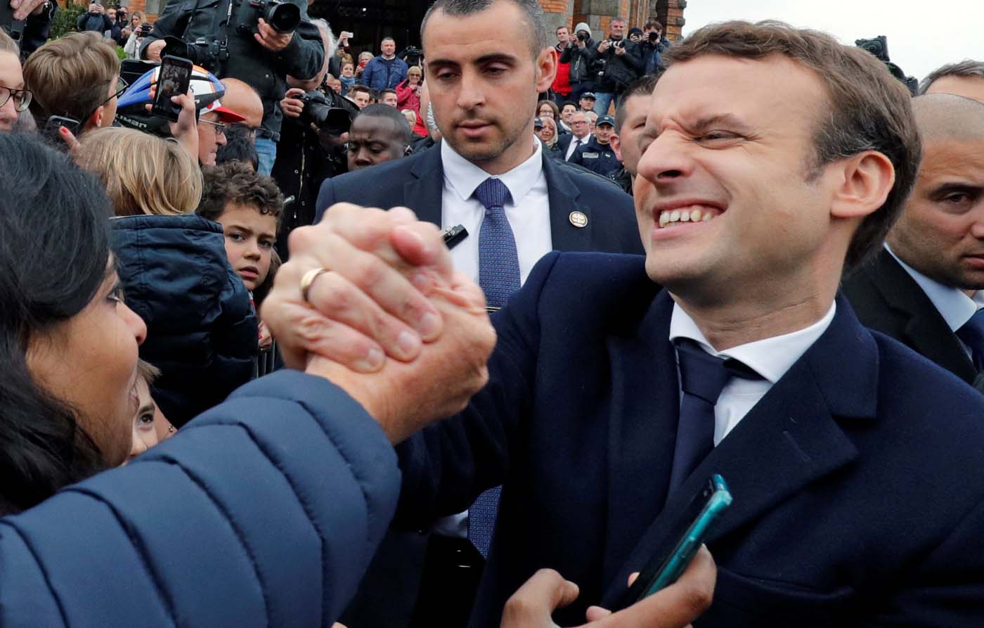 Macron ganó elecciones en Francia con 66,1% contra 33,9% para Le Pen