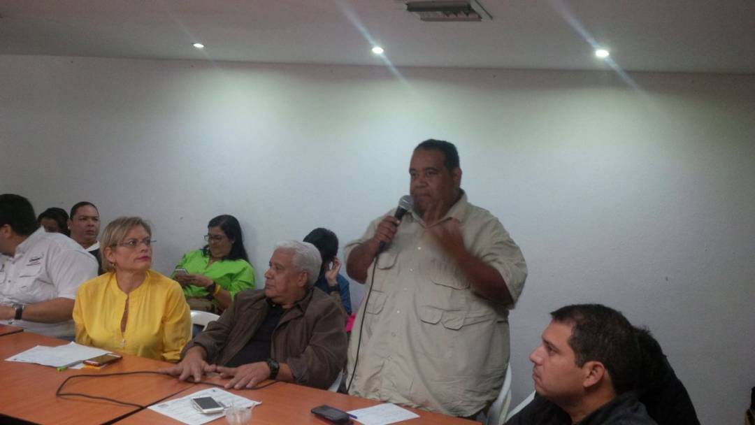 Carlos Arias: Arremetida contra el Consejo Legislativo de Miranda estaría fraguando el oficialismo en las próximas horas